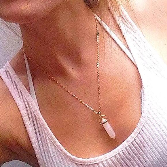 Jewelry - 🧡10/$45🧡NEW Dusty Pink Crystal Simple Bohemian Necklace